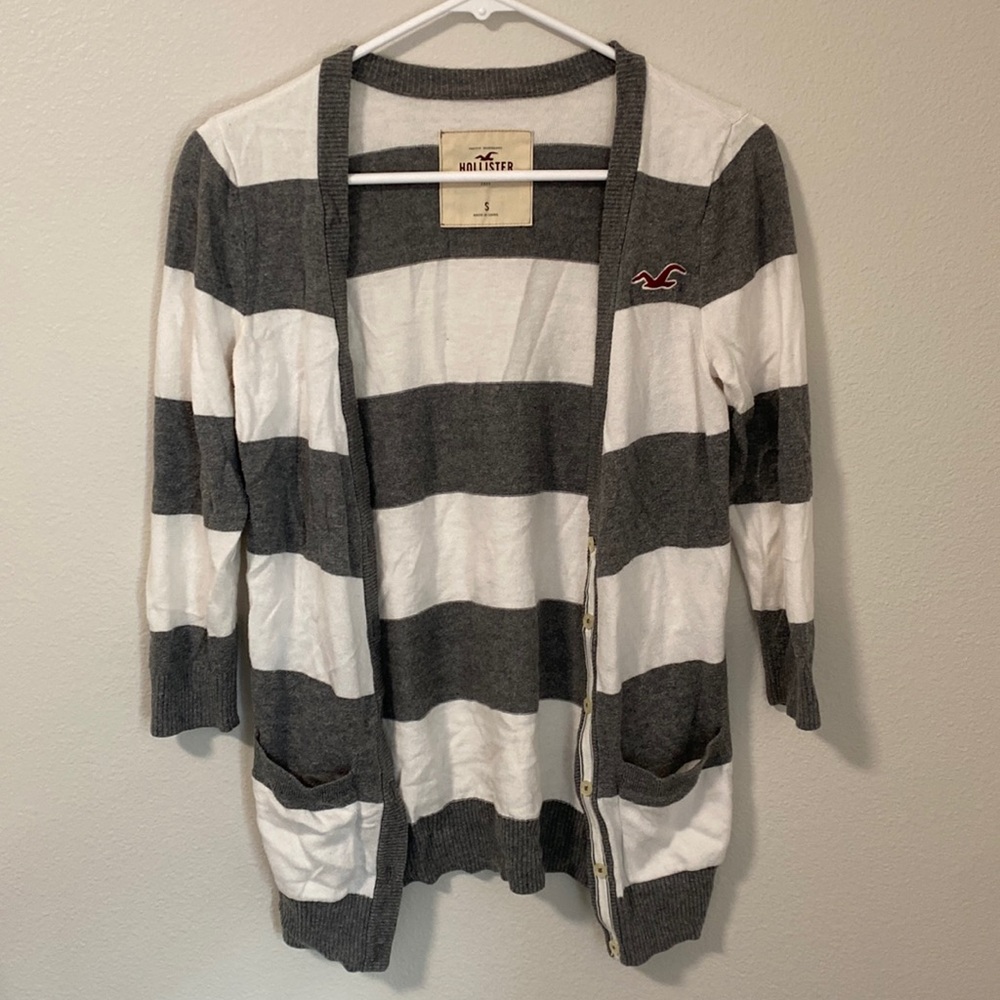 Grey & White Stripe 3/4 Sleeve Cardigan by Hollister